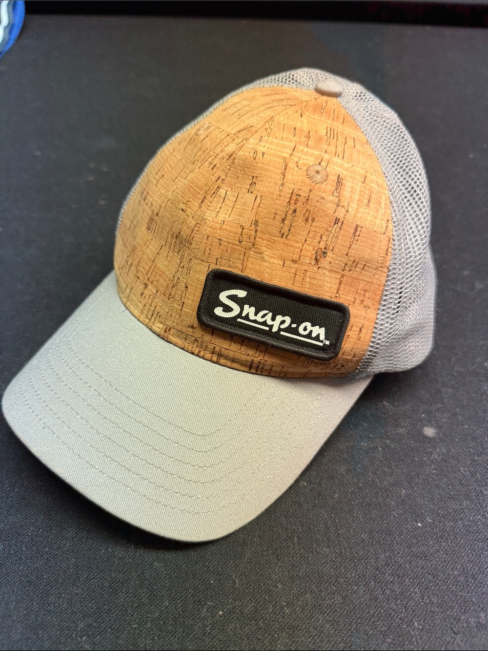 Snap-on Men's Gray Mesh Trucker Hat with Cork-Texture Front
